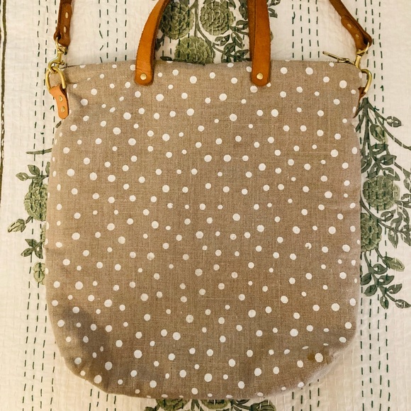 Linen Dot Crossbody Tote Bag - Picture 9 of 9